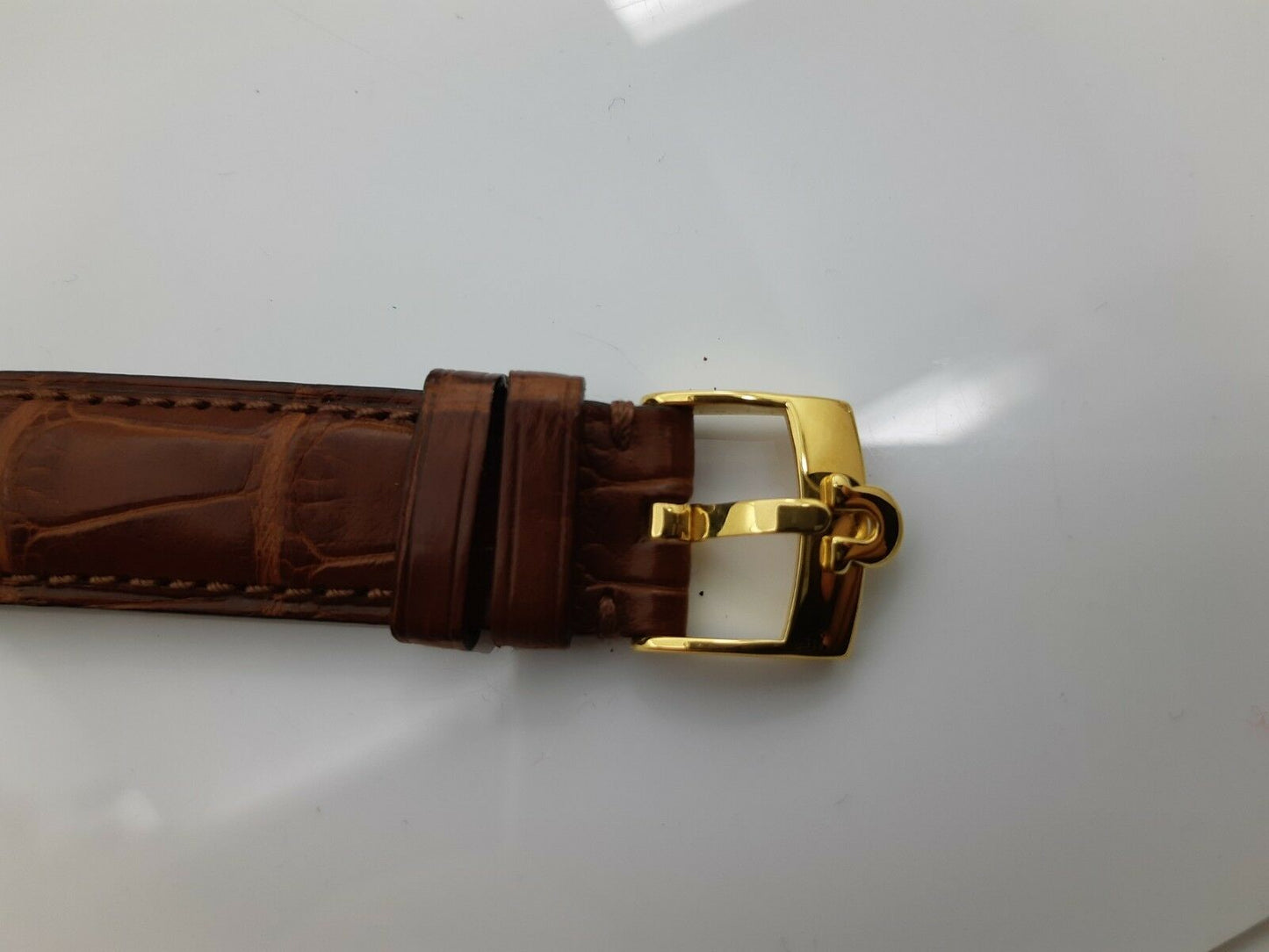 MONTRE OMEGA EN OR 18K DE 1947