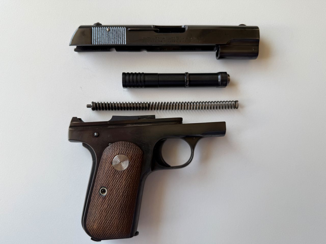 Magnifique coffret Colt Modèle 1903 32 ACP