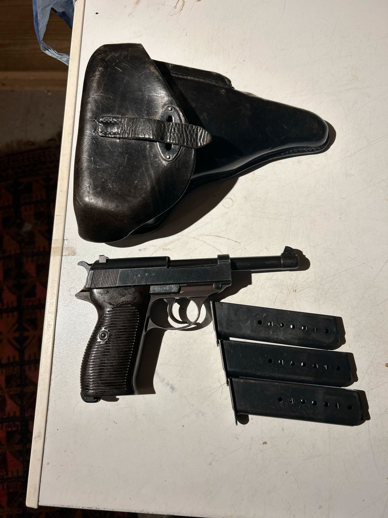 Rare Walter P38 avec chargeurs et étui