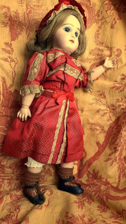 Poupée porcelaine intacte JUMEAU