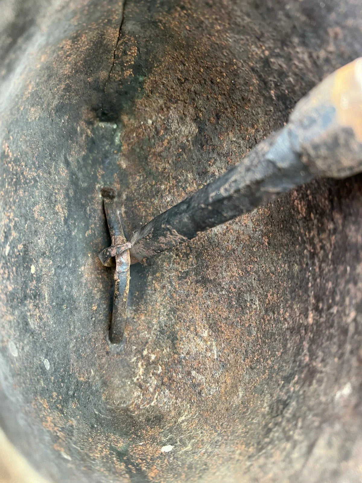 ANCIENNE CLOCHE SONNAILLE FER FORGE ART POPULAIRE DEVOUASSOUD