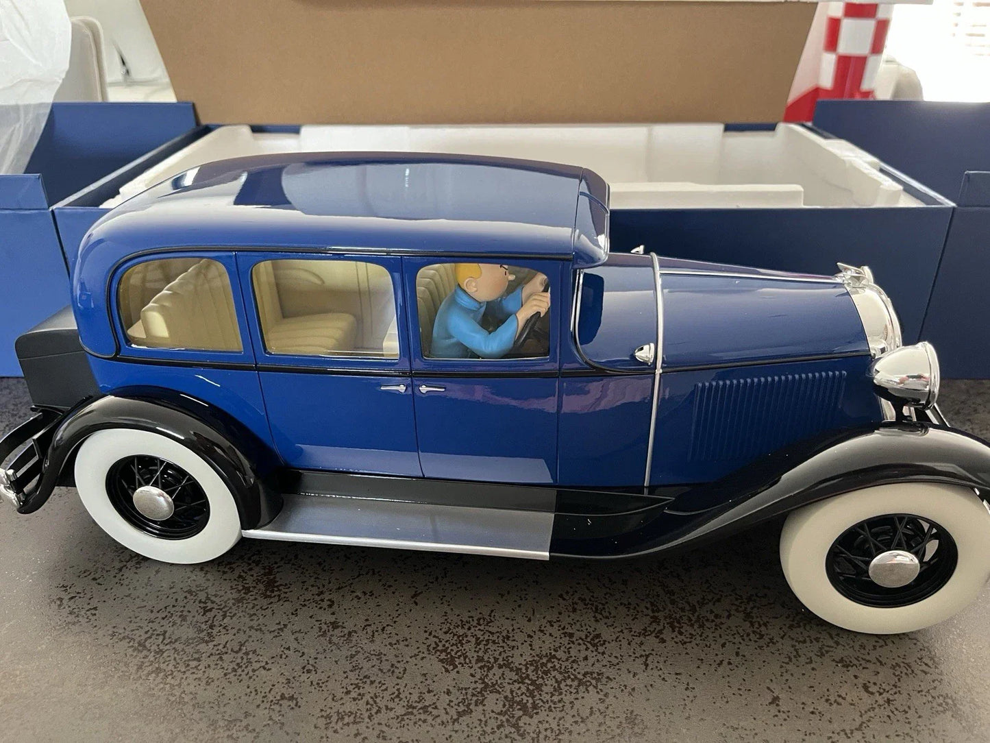 Tintin Voiture 1/12