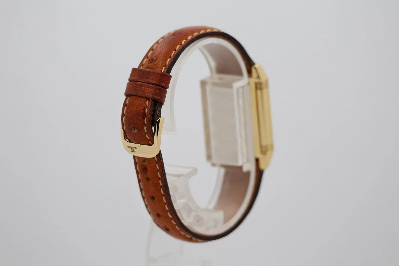 Montre Jaeger-LeCoultre Reverso Lady en or jaune 18 carats