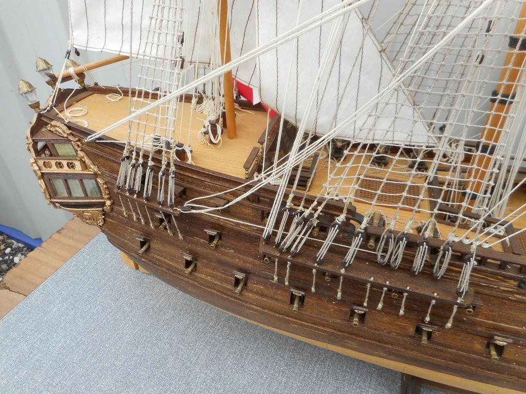 GRANDE MAQUETTE DE BATEAU "VOILIER EPOQUE 1970-1980 EN BOIS