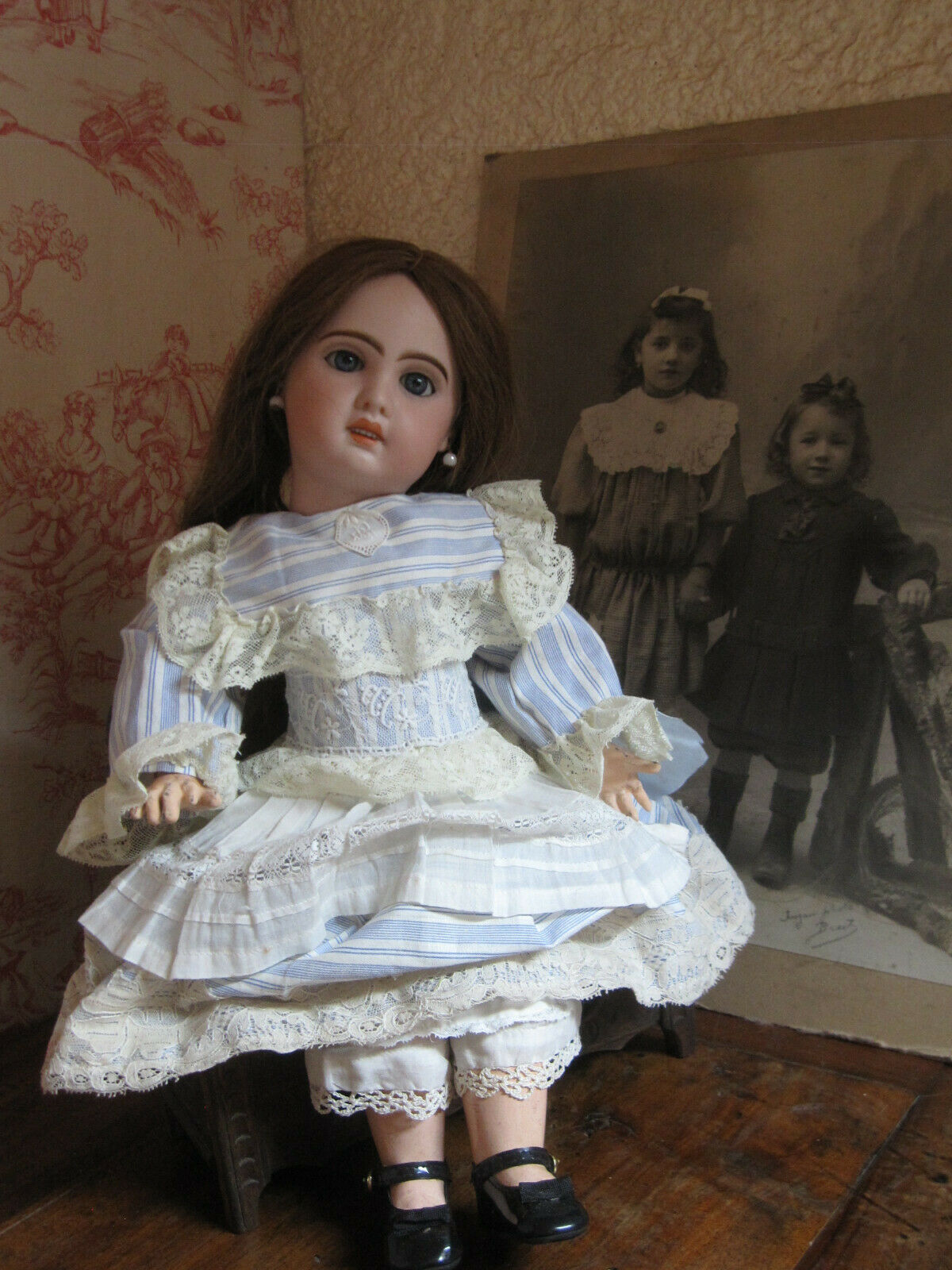 Ancienne poupée en biscuit  Bébé Jumeau 1907