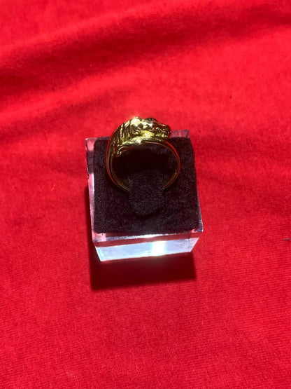 Magnifique bague en or jaune 18 carats