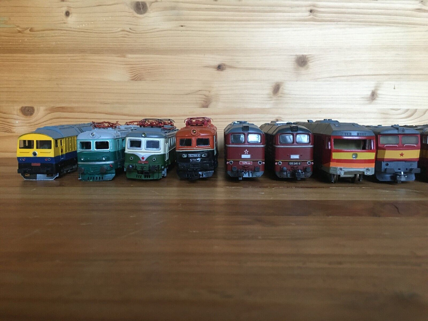 Lot de 14 locomotives CSD – Échelle HO (1/87)