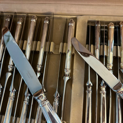 Ménagère Christofle France de 86 pièces