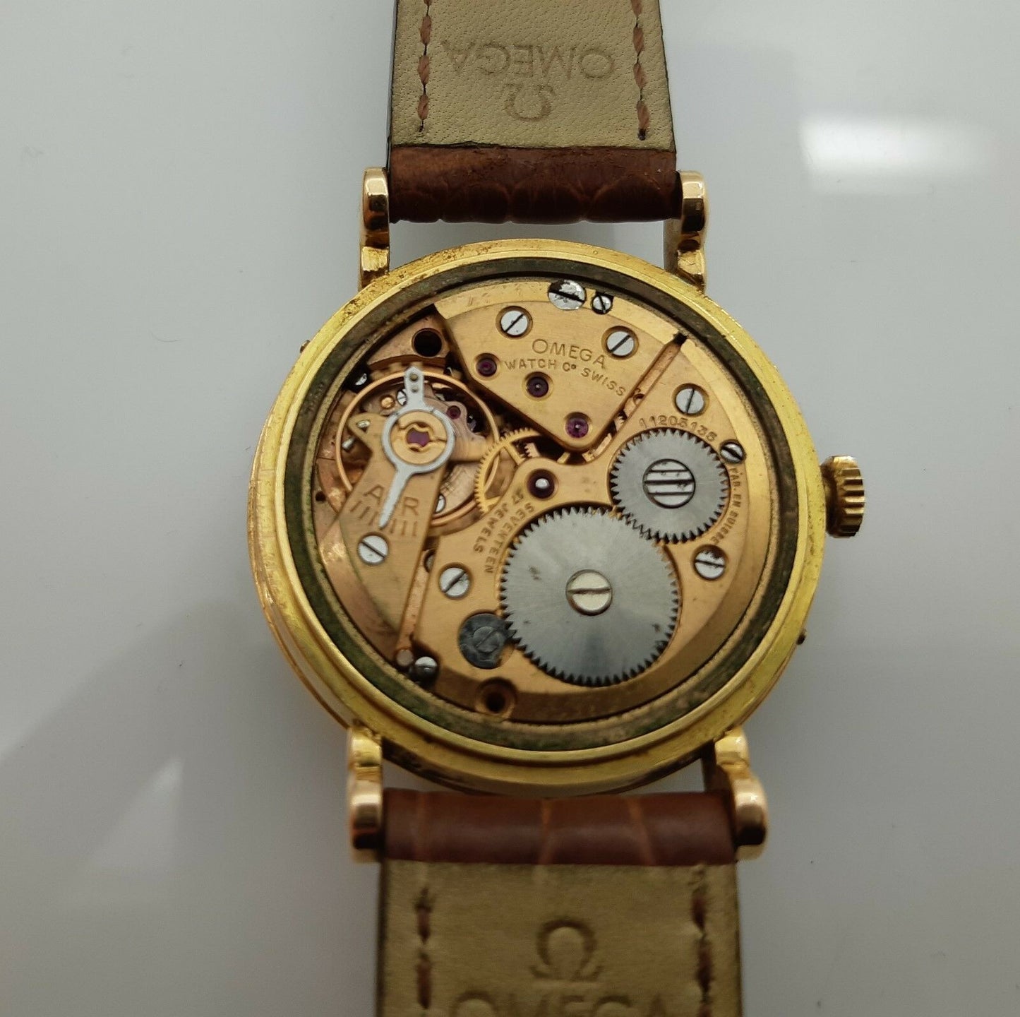 MONTRE OMEGA EN OR 18K DE 1947