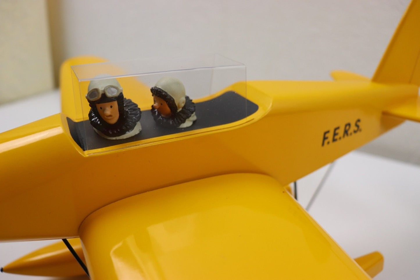 Avion Tintin par Michel Aroutcheff