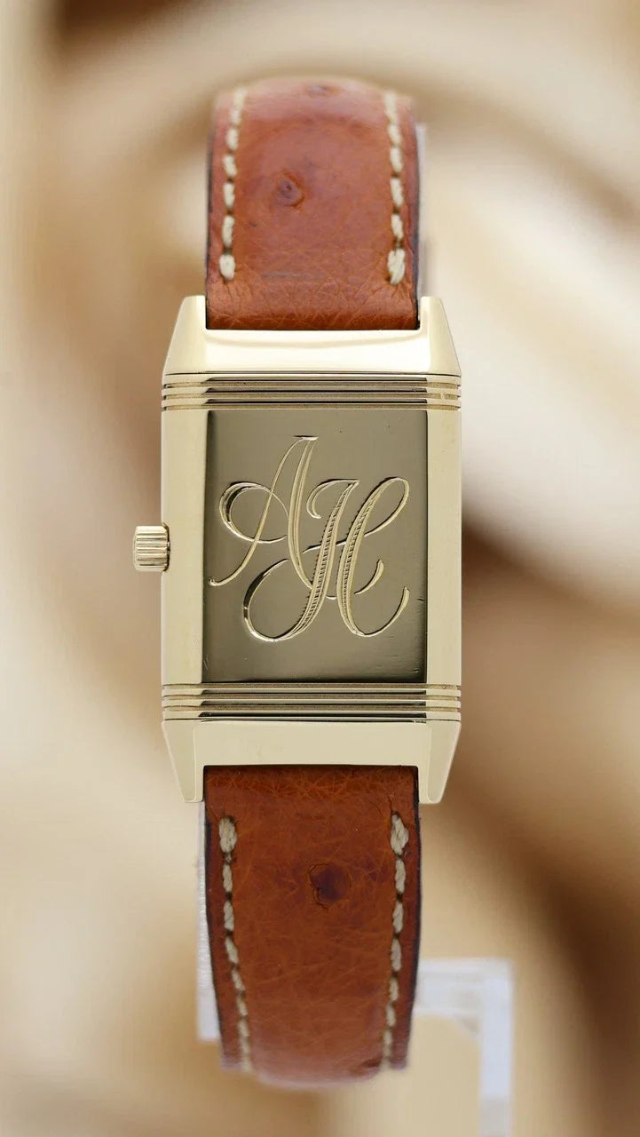 Montre Jaeger-LeCoultre Reverso Lady en or jaune 18 carats
