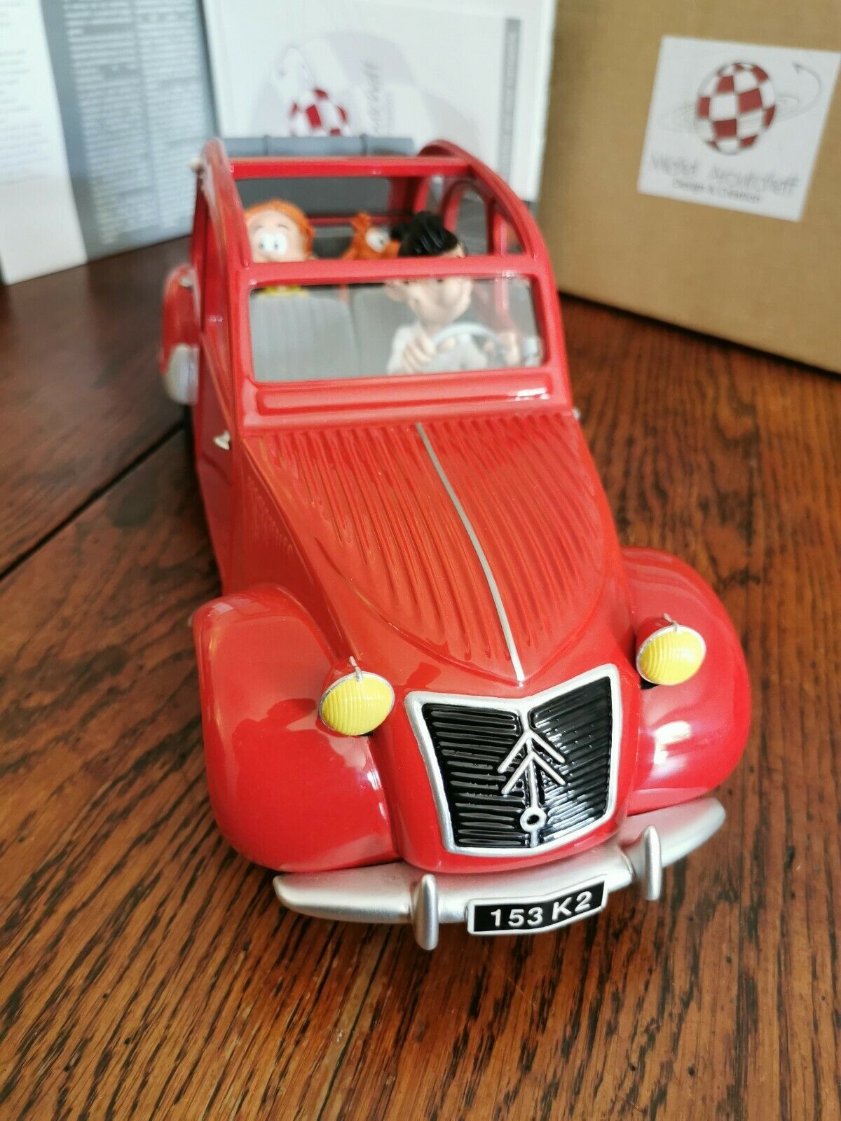 Aroutcheff Citroën 2CV édition Boule et Bill,