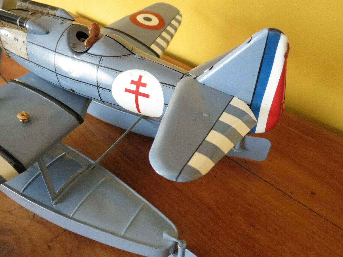 Ancien hydravion JEP