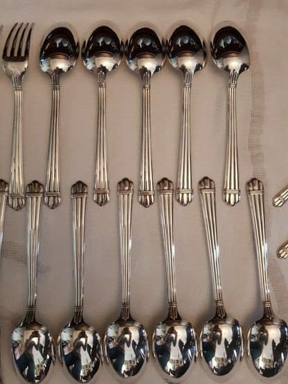 Ménagère Christofle 46 pièces en métal argenté