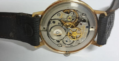 Montre Jaeger LeCoultre K800/C 18 carats  1960