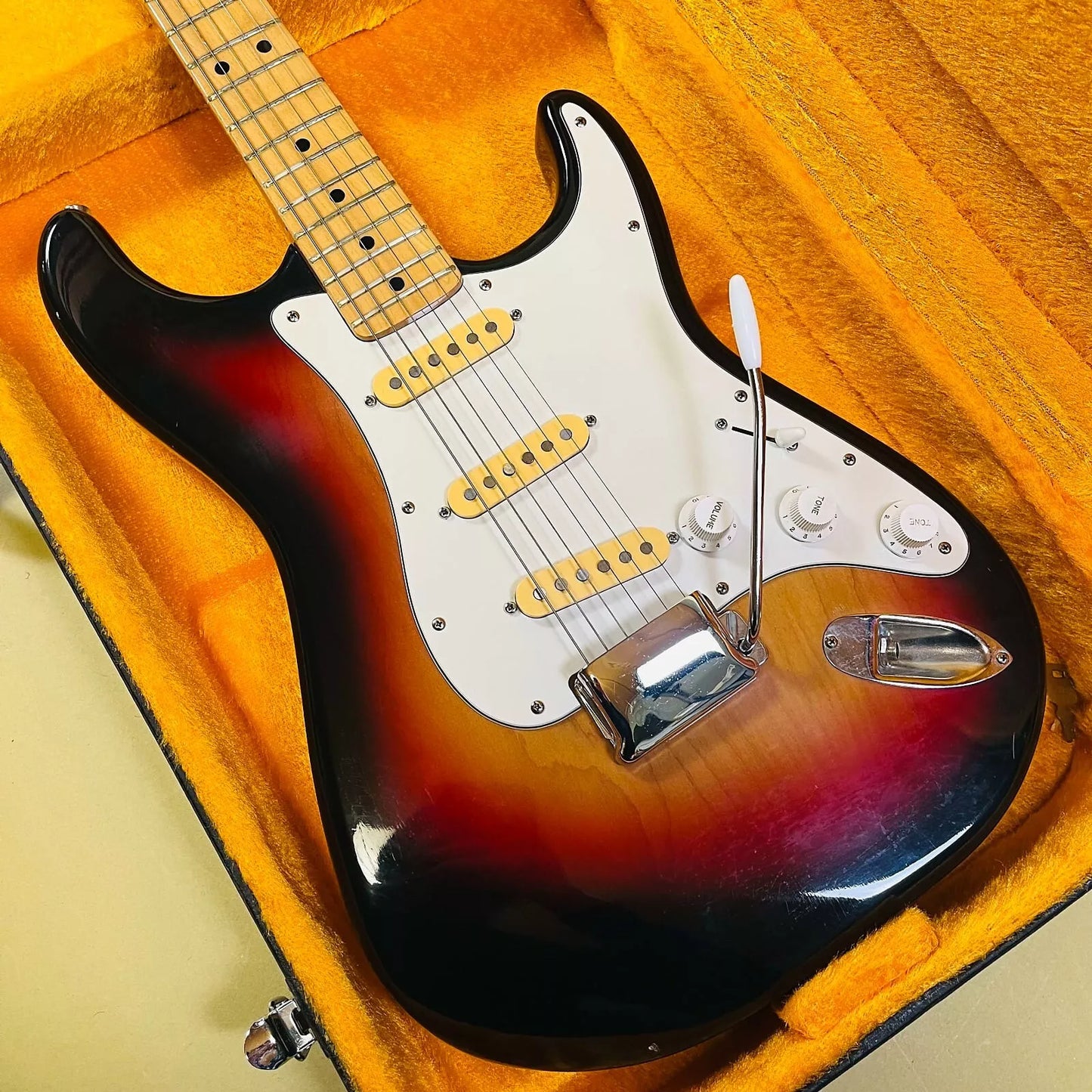 Guitare électrique Guyatone LS-490 années 1970 Vintage