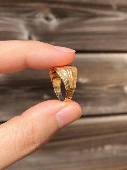 Bague chevalière en or 18 carats