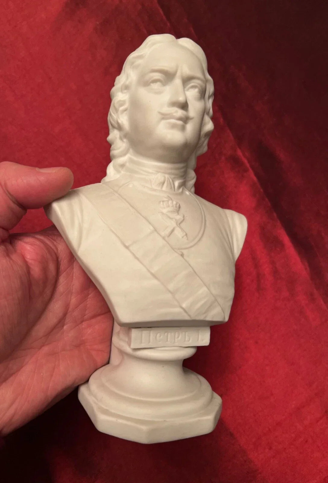 Statuette buste de Pierre Ier biscuit Empire russe