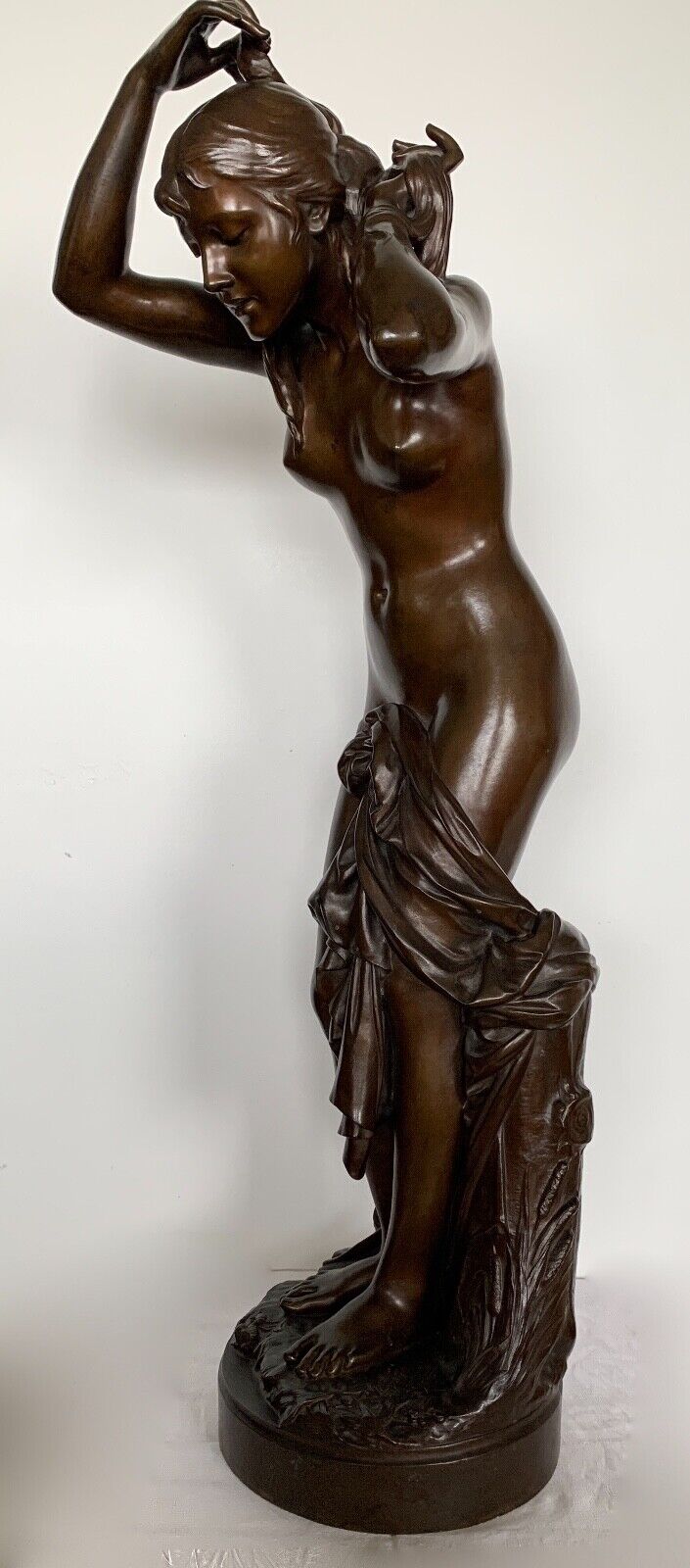 Sculpture en bronze à patine brune