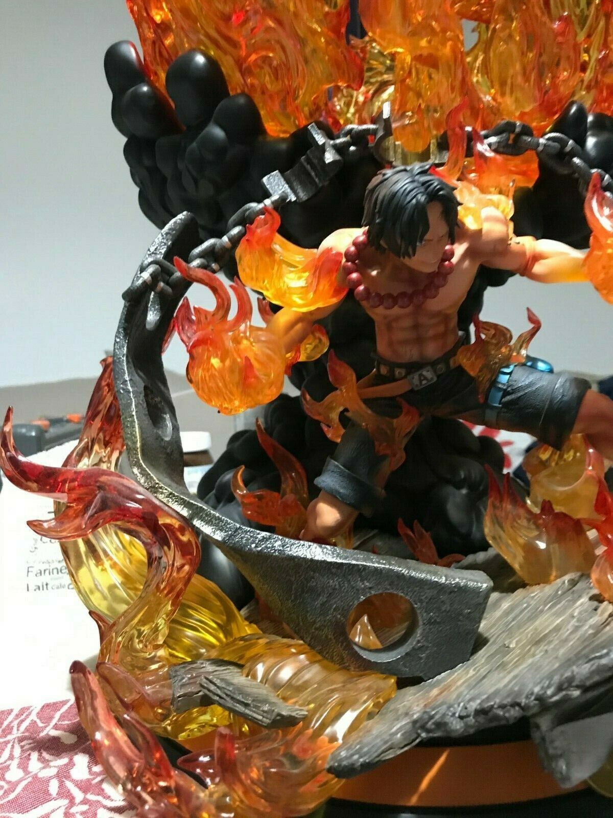 STATUE ONE PIECE: PORTGAS D.ACE TSUME ART HQS N°545