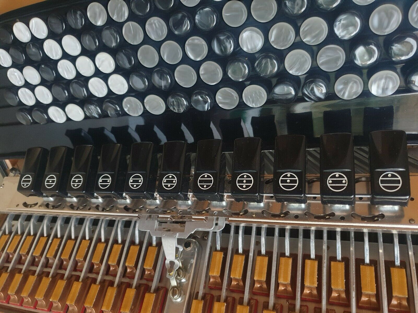 Accordéon Victoria Virtuoso Cassotto