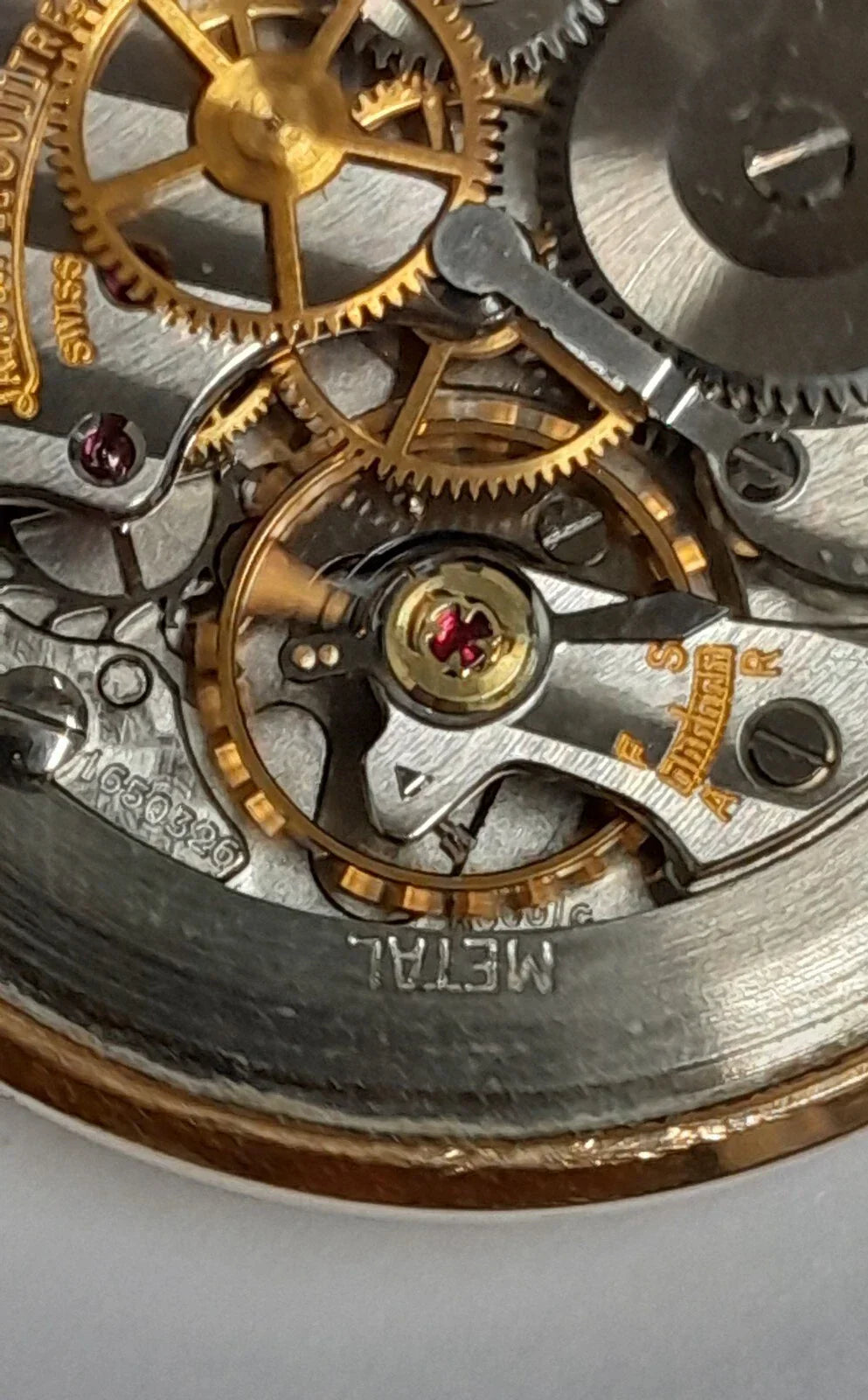 Montre Jaeger LeCoultre K800/C 18 carats  1960