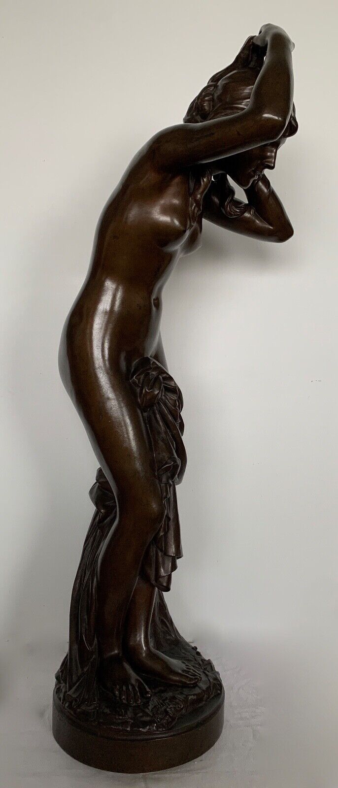 Sculpture en bronze à patine brune
